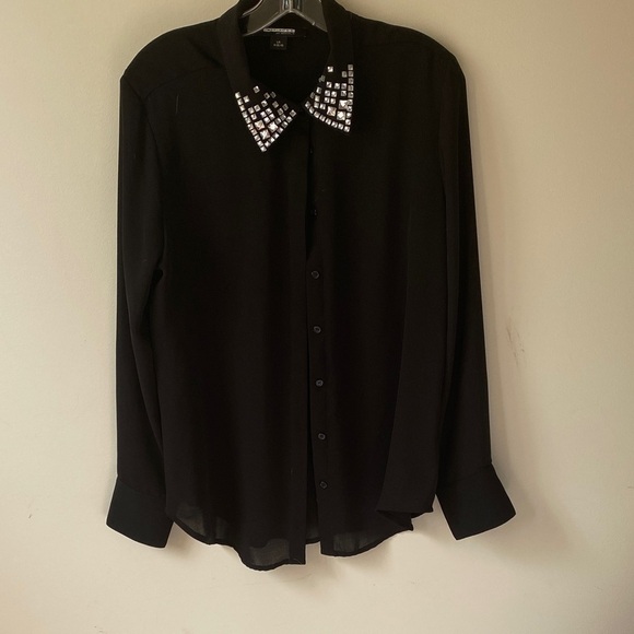 Attitude Tops - Chic Black Button Down Shirt with Embellished Collar